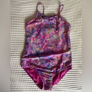 SPEEDO Girl’s one piece pink multi colored bathing suit.